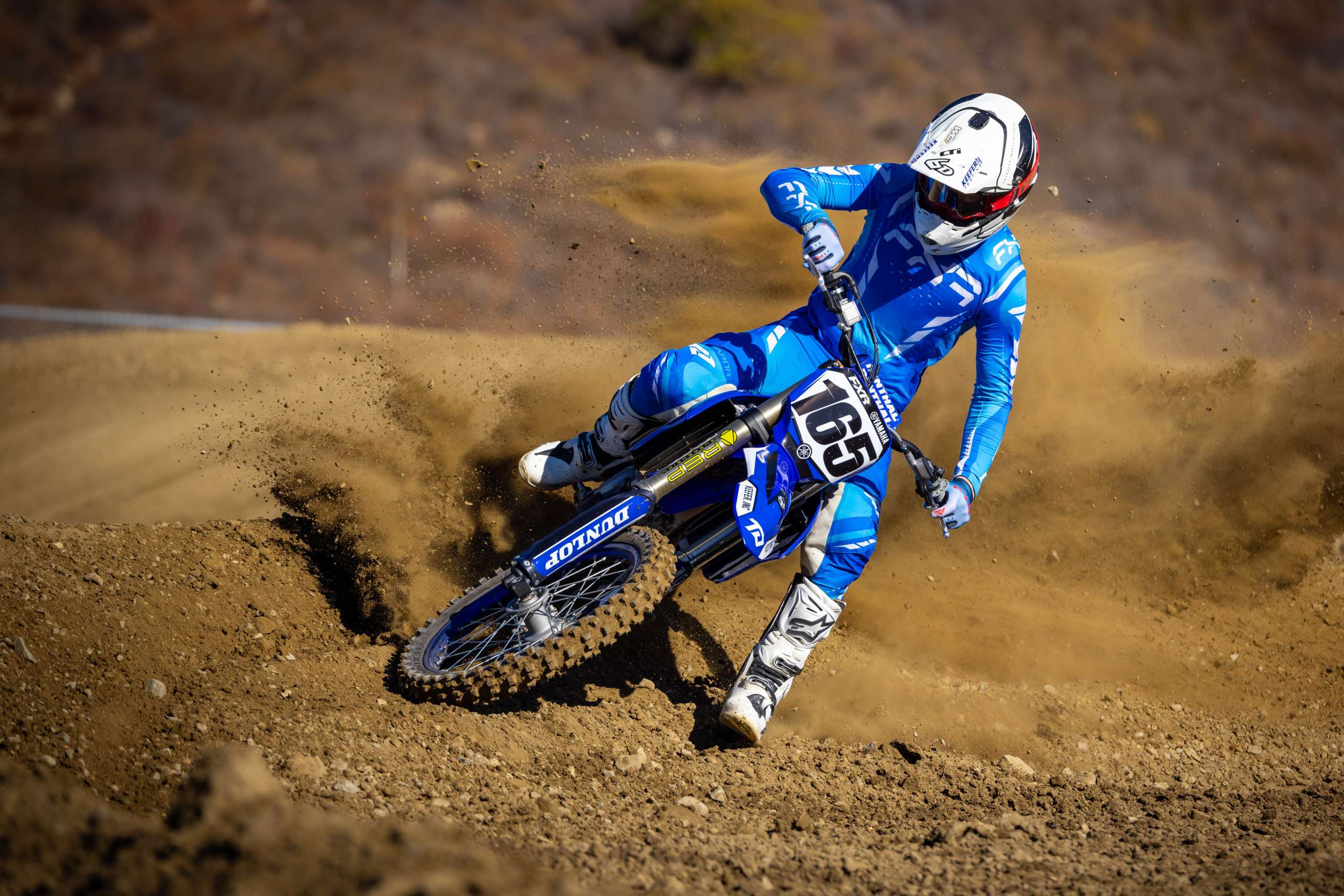 Which One Should You Choose? Dunlop MX3S or AT82 Front Tire